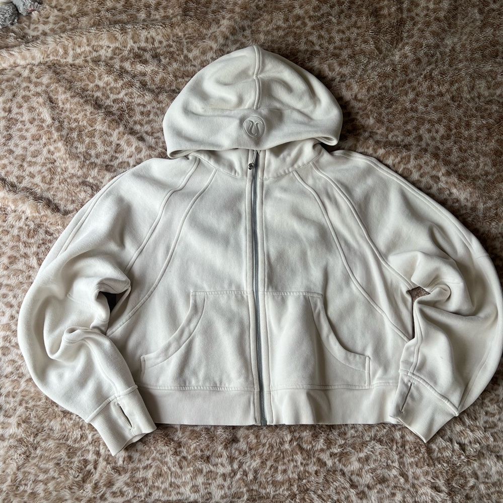 Lululemon scuba oversized full zip hoodie, cream colored size M/L